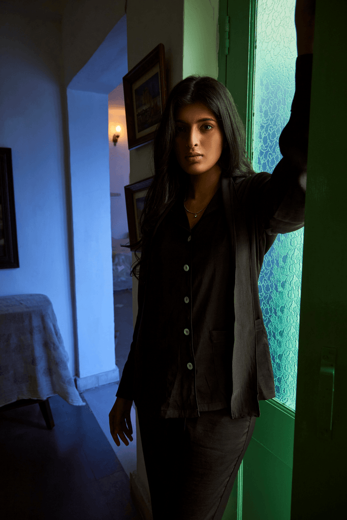 Satin Sundowner - Wardrob